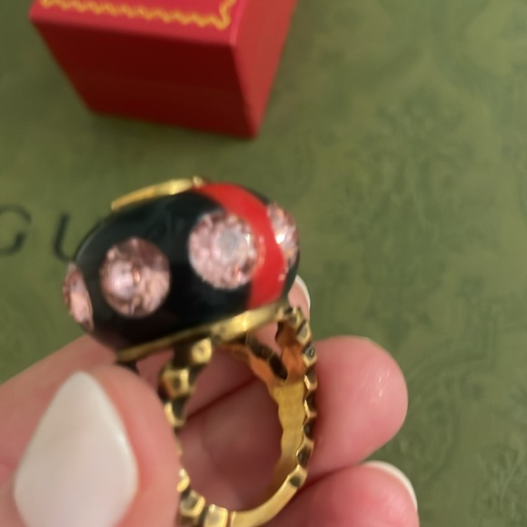 Gucci interlocking GG Dome Ring Sherry Line Red and Green with pink crystals - Picture 5 of 7